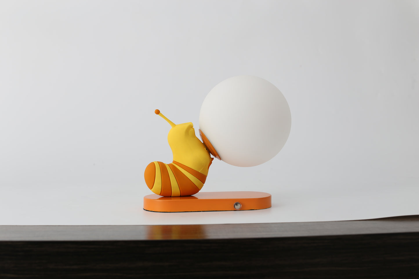 Larva - Balloon table lamp